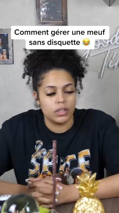 Comment gérer une meuf sans disquette 😂😭