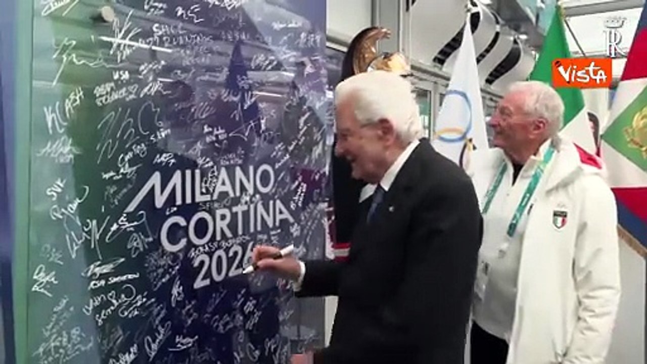 Milano Cortina, il Presidente Mattarella visita il villaggio Olimpico a Cortina