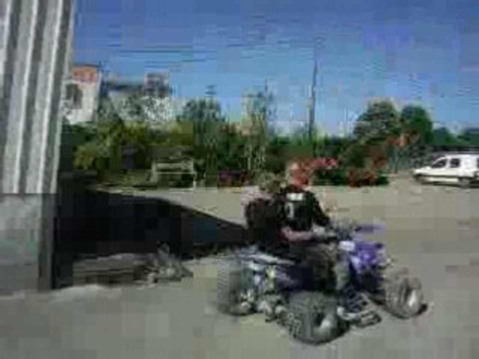 JOHNNY EN QUAD 450 YZF