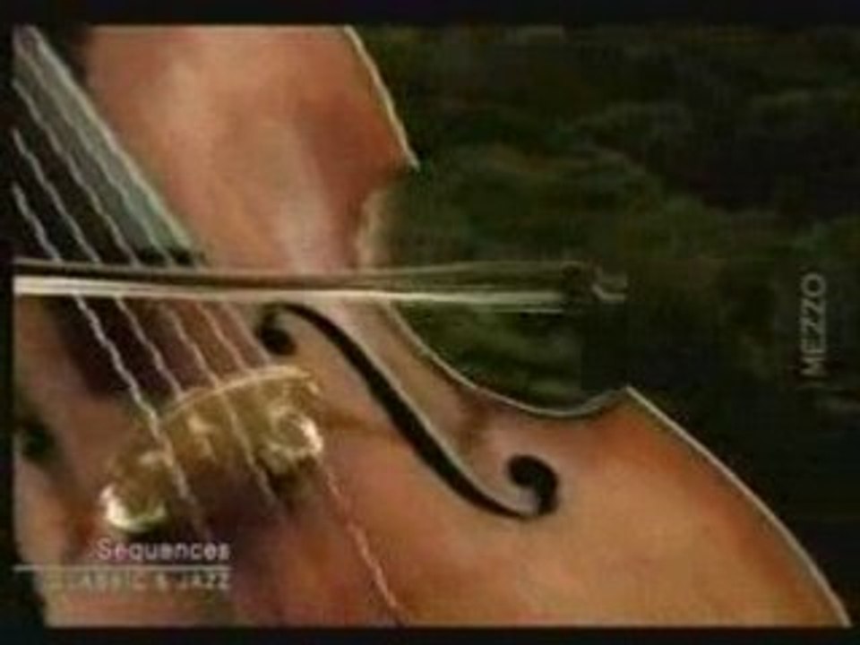 Renaud Garcia Fons aqâjân