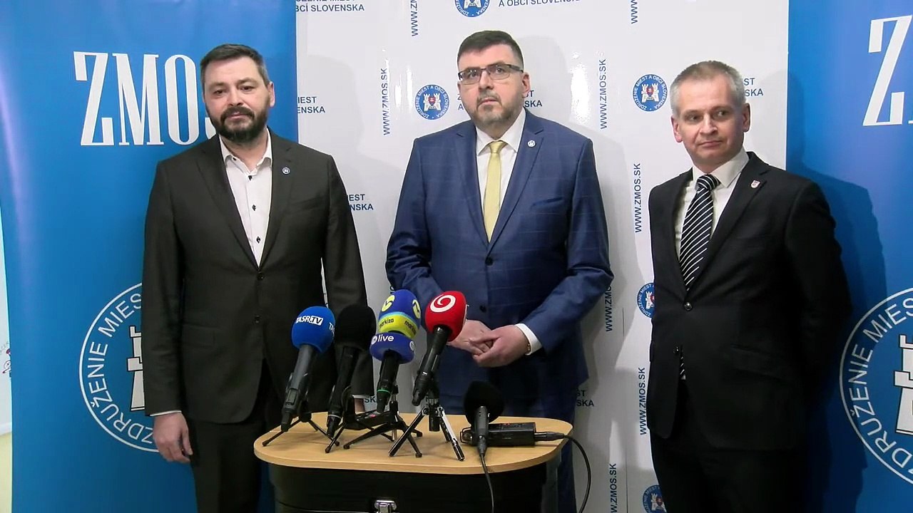 ZÁZNAM: SOZA odkladá účinnosť nového sadzobníka, zmeny poplatkov kritizujú ZMOS i ÚMS