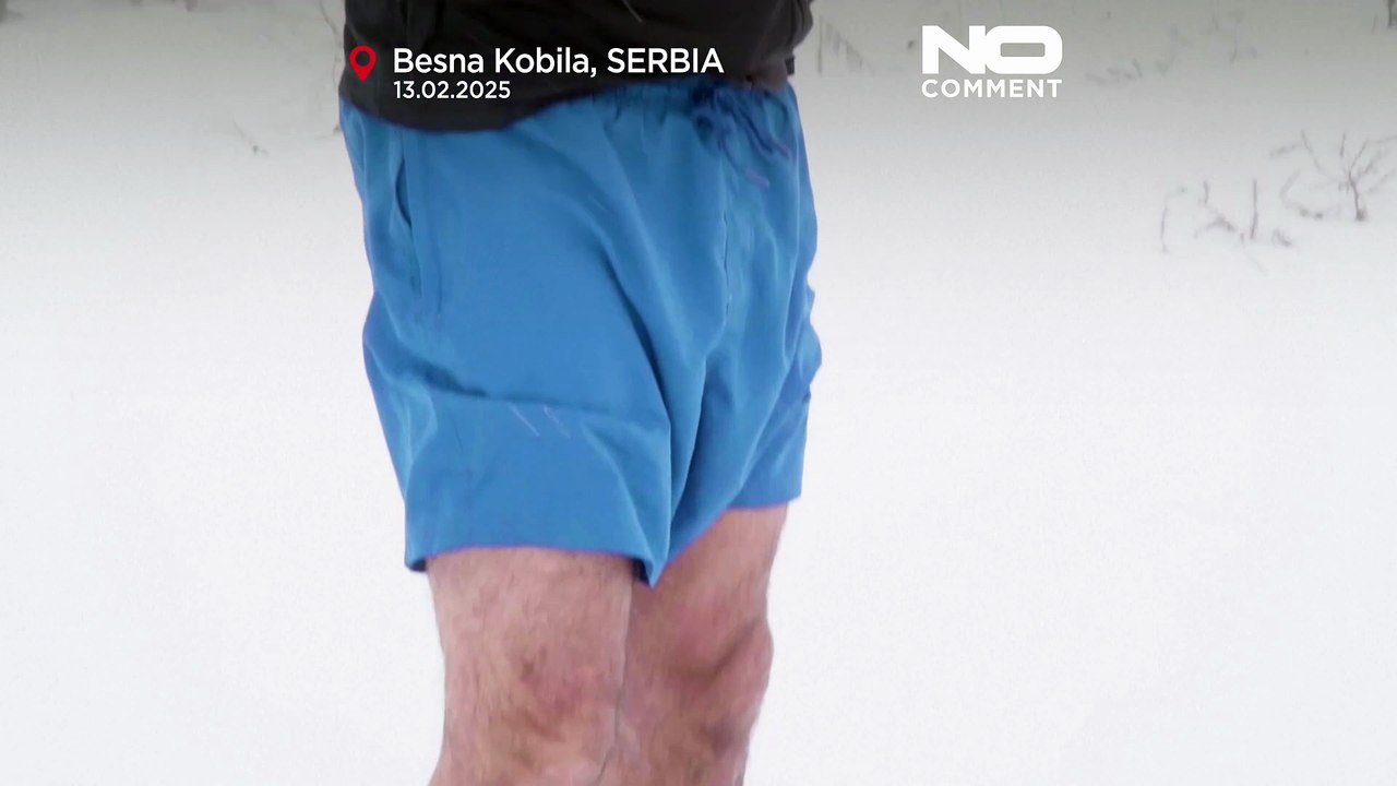 Sérvio 'homem do gelo' desafia frio extremo para limpar a mente