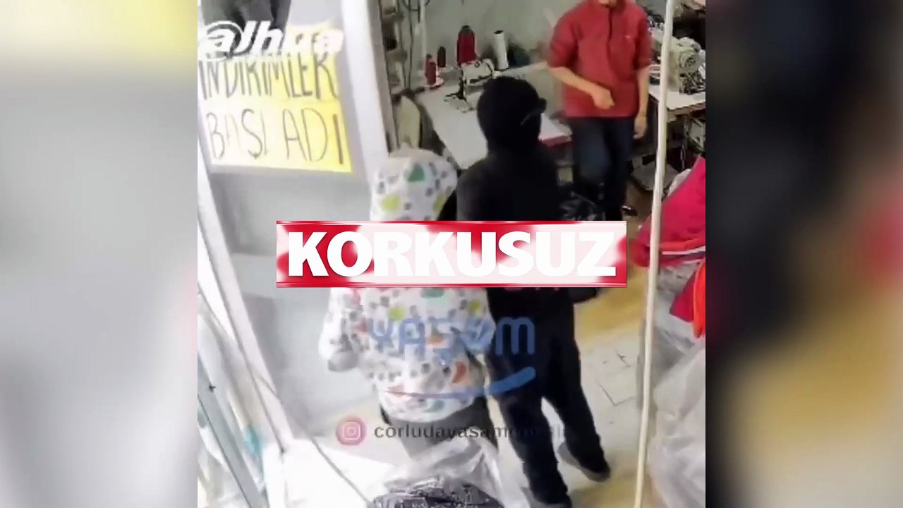 Esnaf kadın kar maskeli soyguncuları tokatlayarak kovdu