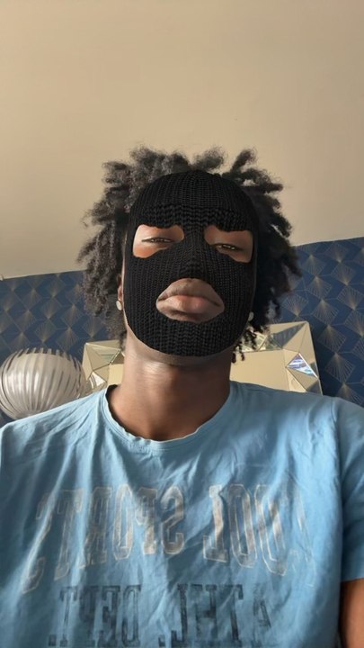 👑