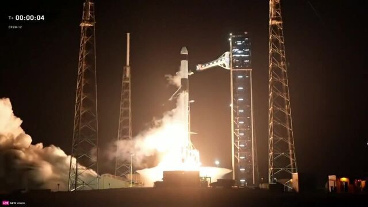 NASA Sends Crew to Space Station in SpaceX Capsule
