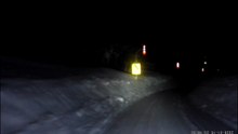 ハイラックス　雪道峠走行