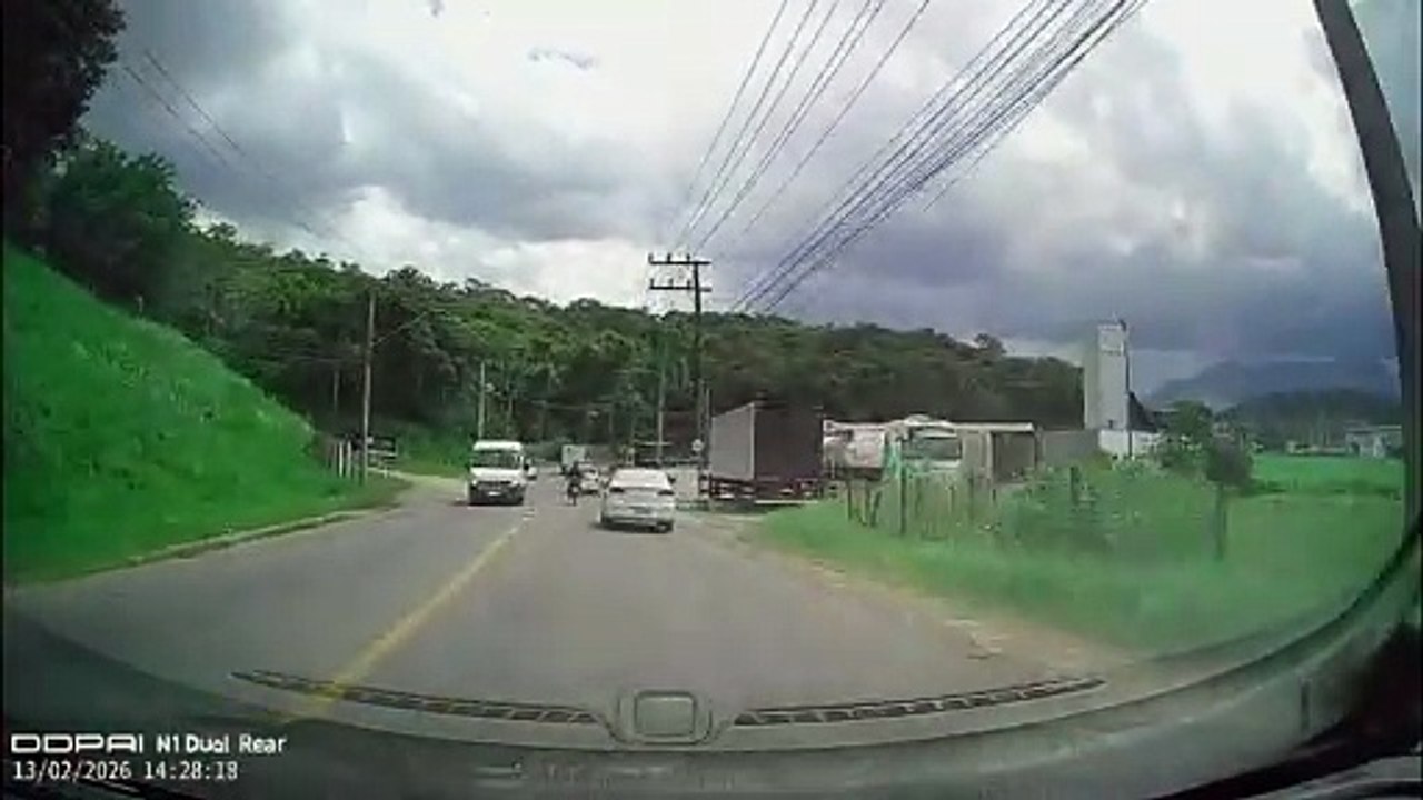 Acidente na Rua Dona Francisca em Joinville