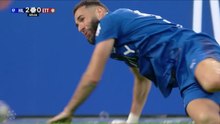 'Oh my word!' - Benzema misses two great chances