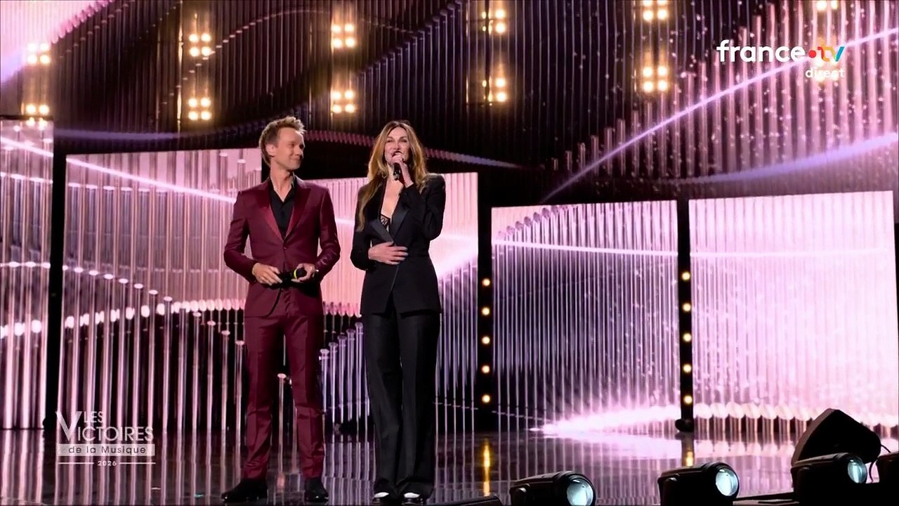 "Je suis carrément pétrifiée" : Helena Noguerra en proie au stress pour la présentation des Victoires de la musique