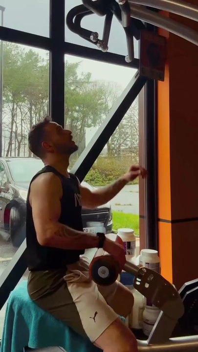 Pour les tête ailleurs 🤪🔥🏋️🙄