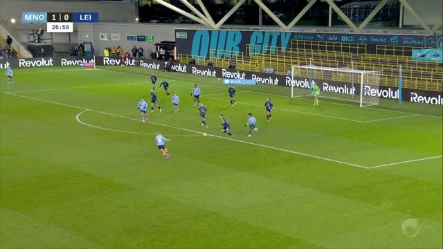 Miedema double puts Man City 11 points clear in WSL race