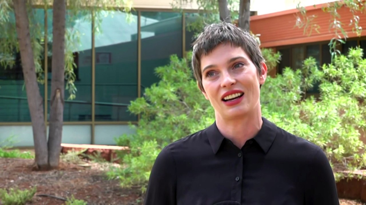 Alice Springs residents bamboozled by desert flooding
