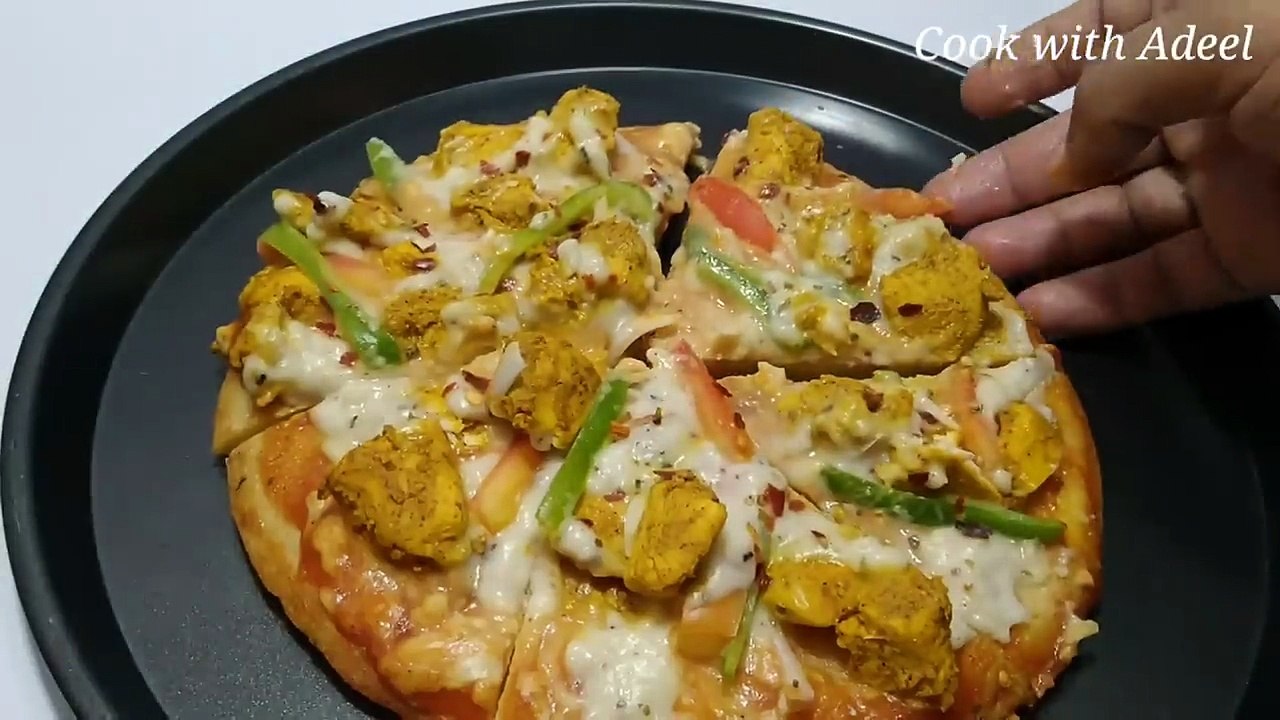 Low Cost Pizza No Cheese No Maida No Rolling Quick & Easy Recipe _ Chicken Pizza Without Oven