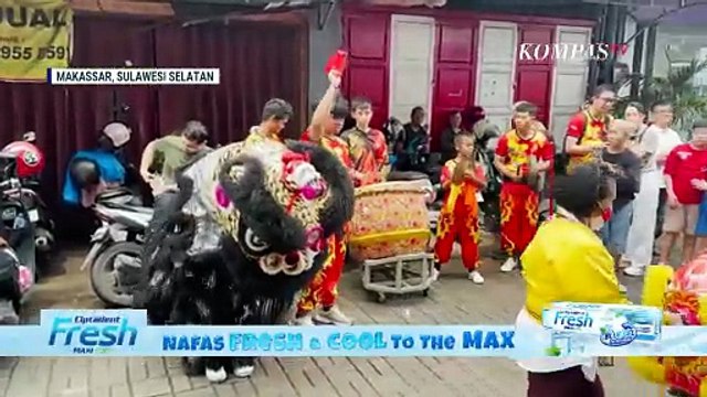 Jelang Imlek di Makassar: Barongsai Hibur Warga, 600 Paket Sembako Dibagikan | KOMPAS SIANG