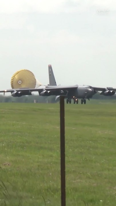 How Air Force Drag Chutes Save Runway Space