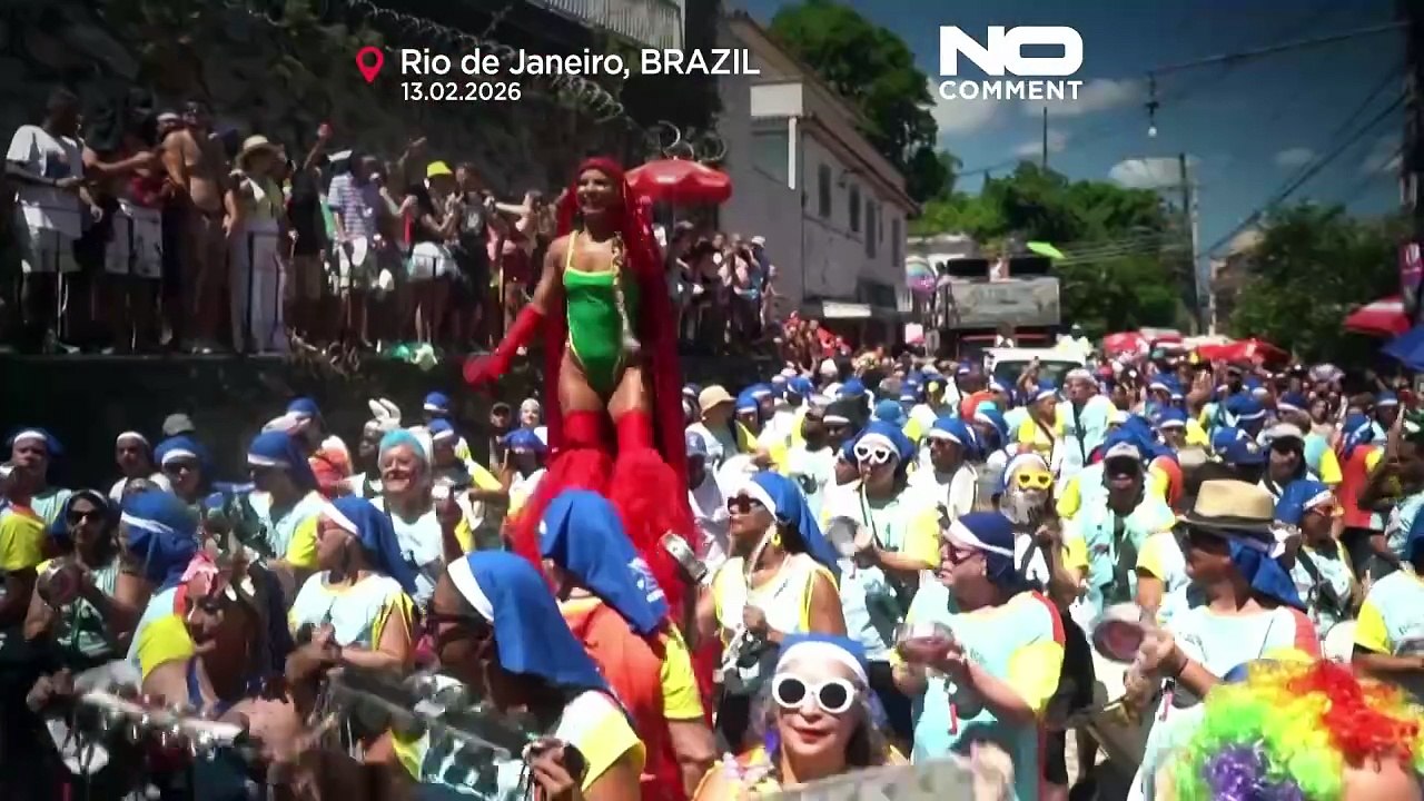 Il celebre Carnevale brasiliano si apre a Rio con la festa di strada dei Carmelitas