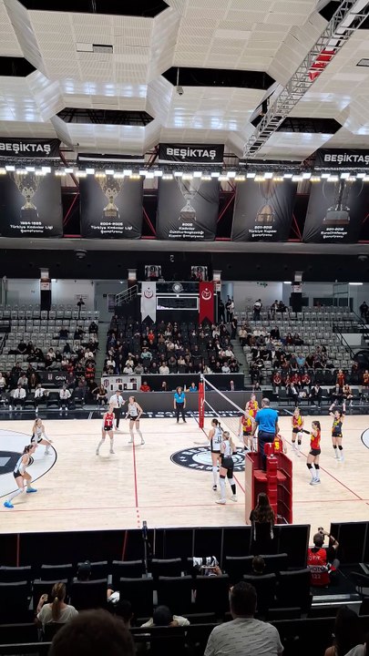 İkinci Set Sonucu - Beşiktaş 25-17 Göztepe - Vodafone Sultanlar Ligi 22. Hafta