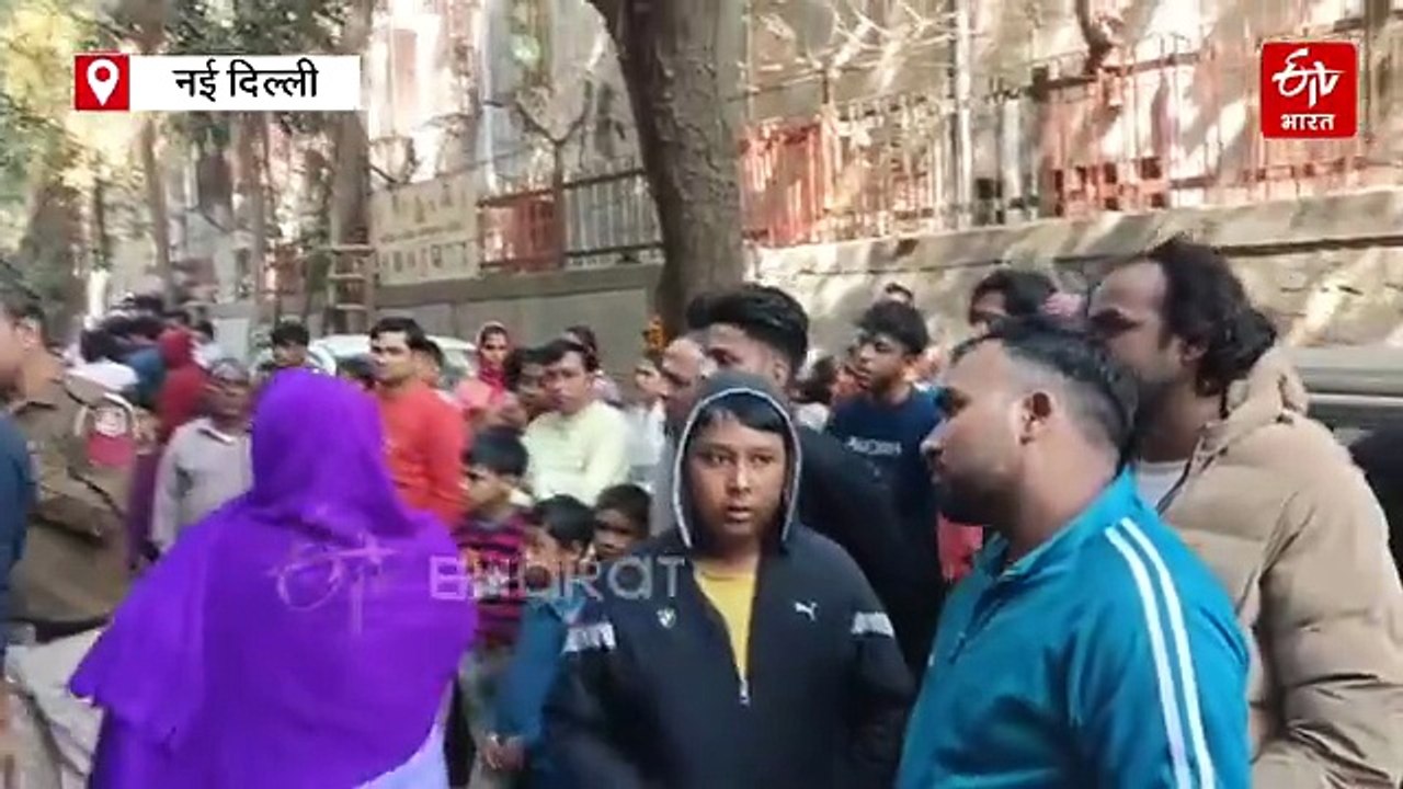दिल्ली: पति ने की पत्नी की हत्या, मामले की जांच में जुटी, पड़ोसियों ने बताया घटना का पूरा हाल