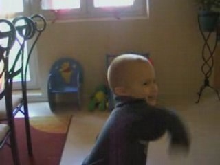 hugo 2ans debutant lol!!