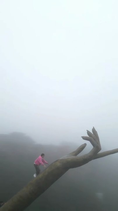 La Main de Dieu en Chine : 1000 Mètres de Vertige | Action Filmée Incroyable