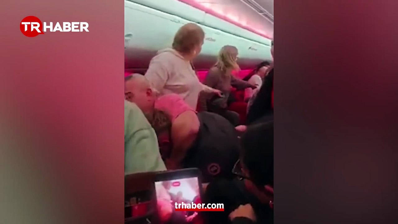 Antalya'dan kalkan uçaktaki yolcular fena kapıştı: İki kişiye ömür boyu uçuş yasağı