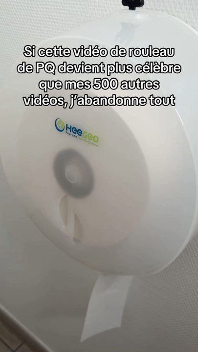 1 vidéo par jour pour te rappeler que la vraie vie est plus drôle que prévu 😏#humour #drole #pourtoi #nalka17