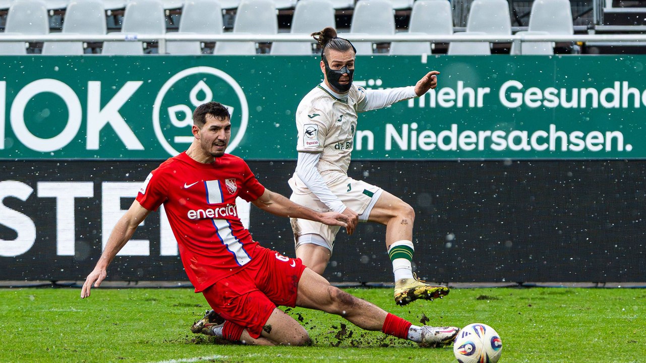 Maskenmann Haugen eröffnet: Löwen feiern Schützenfest in Havelse