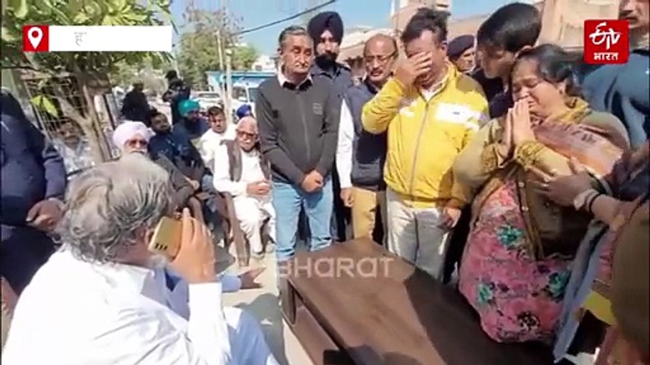 अनिल विज के सामने फूट-फूटकर रोने लगा निकिता का परिवार, मंत्री ने एसपी को घुमाया फोन, बोले - जमानत कैसे हो गई ?