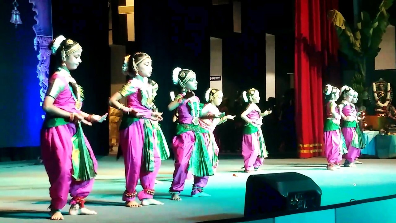 Gulbarga, South Indian Cultural Dance l Nritya Kala Dance l Classical Kathak Dance.