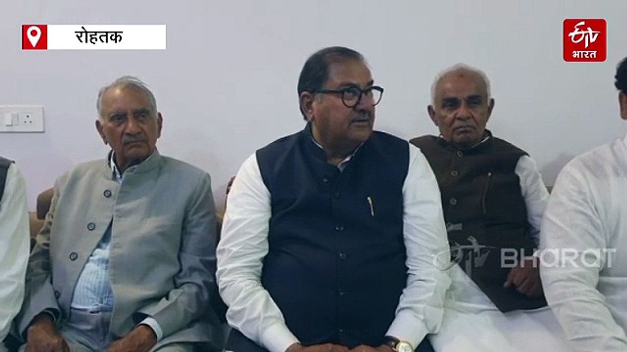 "बीजेपी वाले 100 प्याज भी खाएंगे, 100 जूत भी खाएंगे और सारे काम भी करेंगे", रोहतक में बोले अभय चौटाला