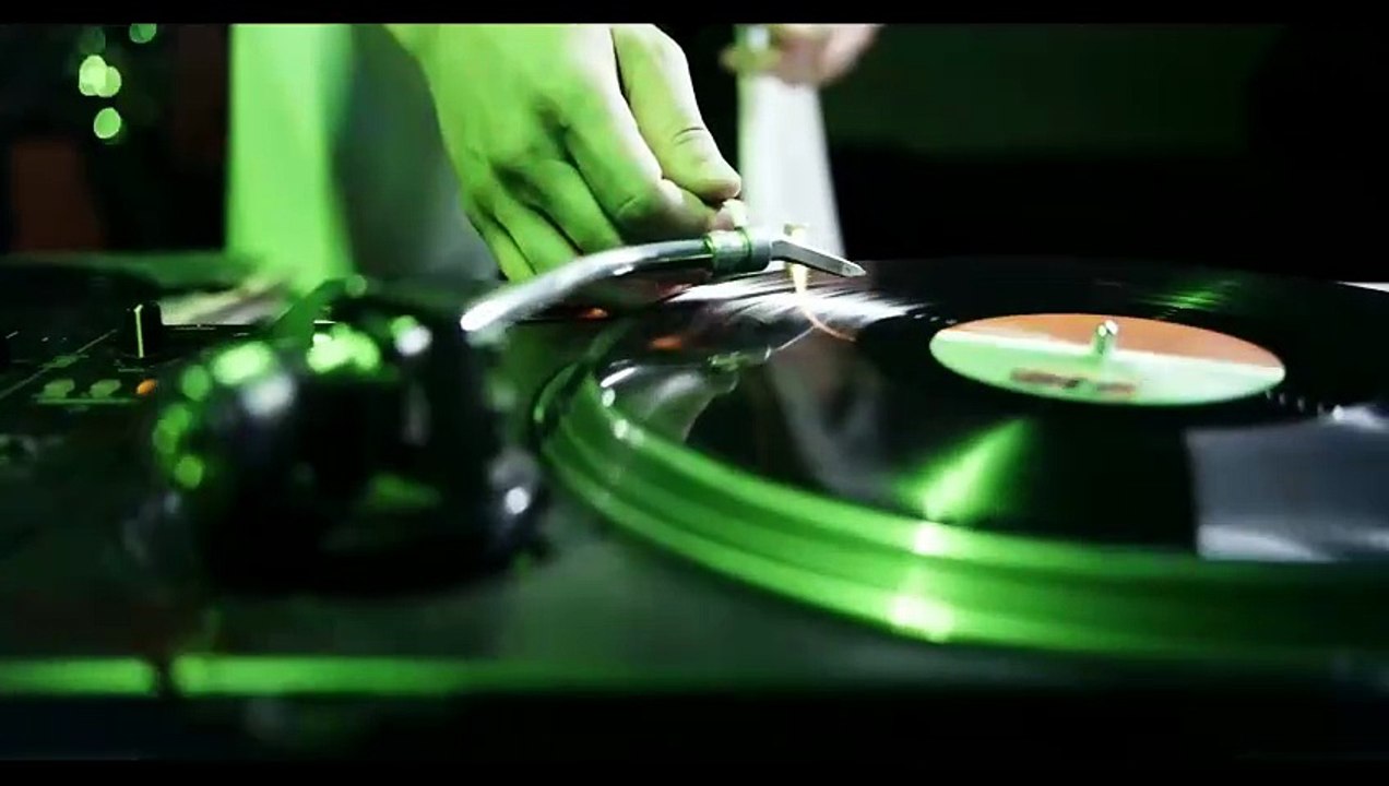 MTX Audio WET75.2 200W RMS Class A/B Marine Amplifier Review & Setup