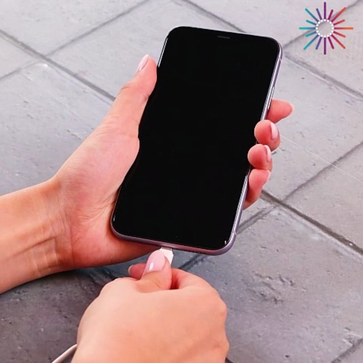 A quick phone charger hack! 📱