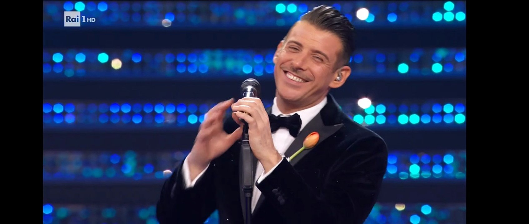 Serata Finale Sanremo 2025: Francesco Gabbani, Viva la vita