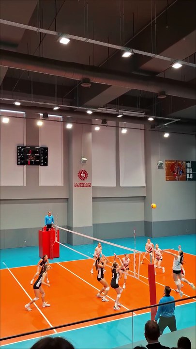 Maç Başı - Beşiktaş v THY - Küçük Kızlar Süper Ligi Final Grubu 4. Hafta