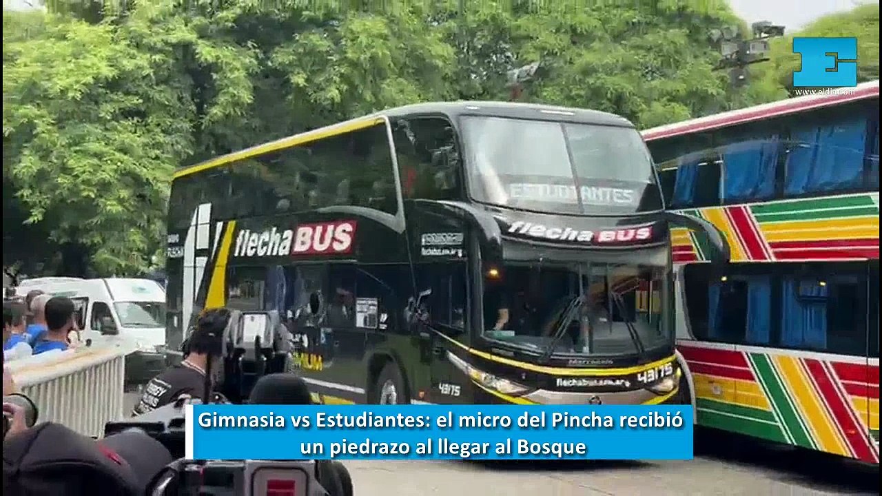 Gimnasia vs Estudiantes: el plantel del Pincha recibió un piedrazo en el Bosque