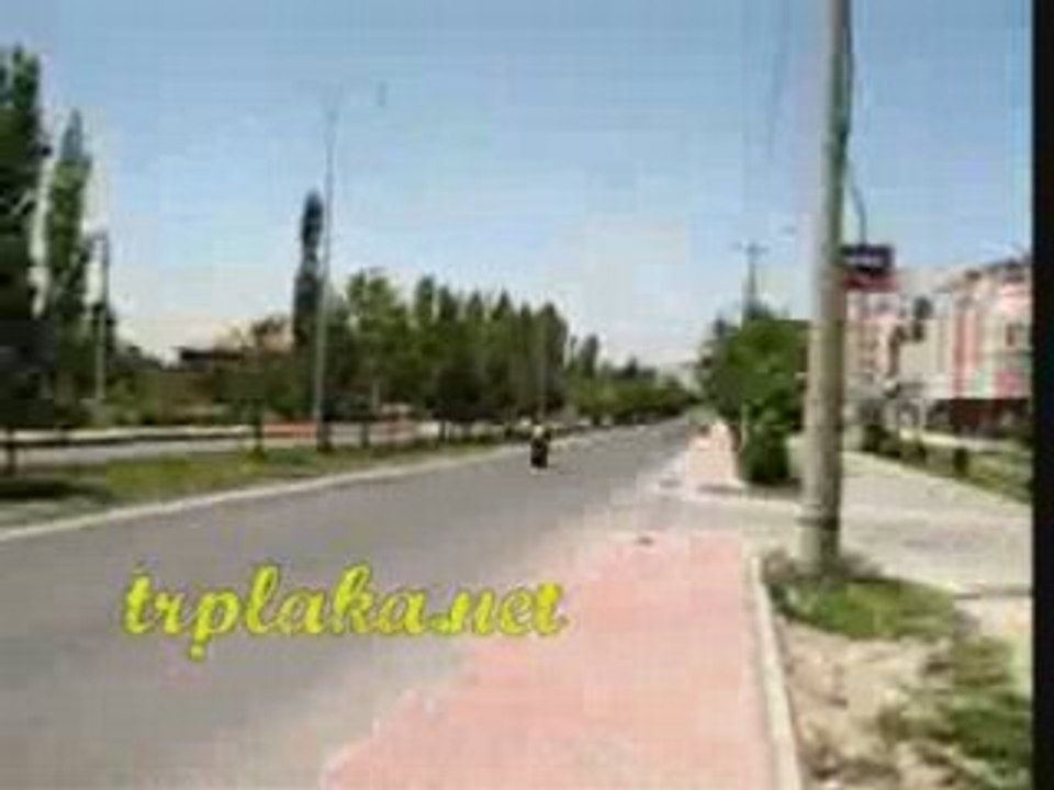 Nigde azgın suziki süper ses süper hız kalkış videosu