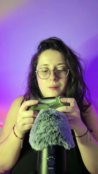 This or That spécial manette et DS 👀✨ Tu choisis laquelle ?  #asmr #relax #thisorthat  #asmrfrançais