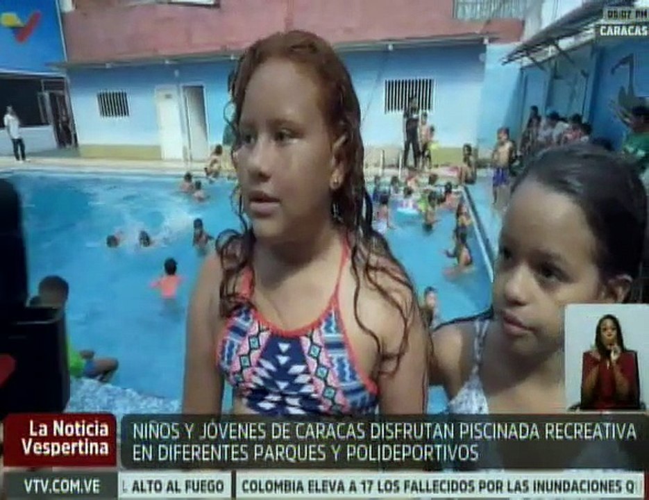 Parques y polideportivos de Caracas se transforman en centros de recreación acuática para los niños