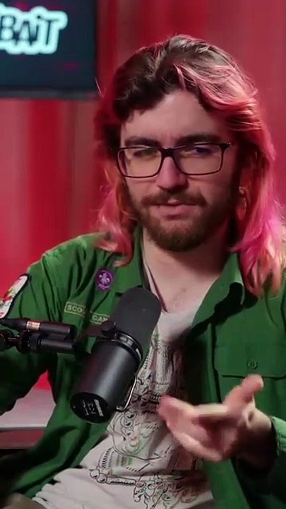 - les réalisateurs de films adaptant des jeux vidéos