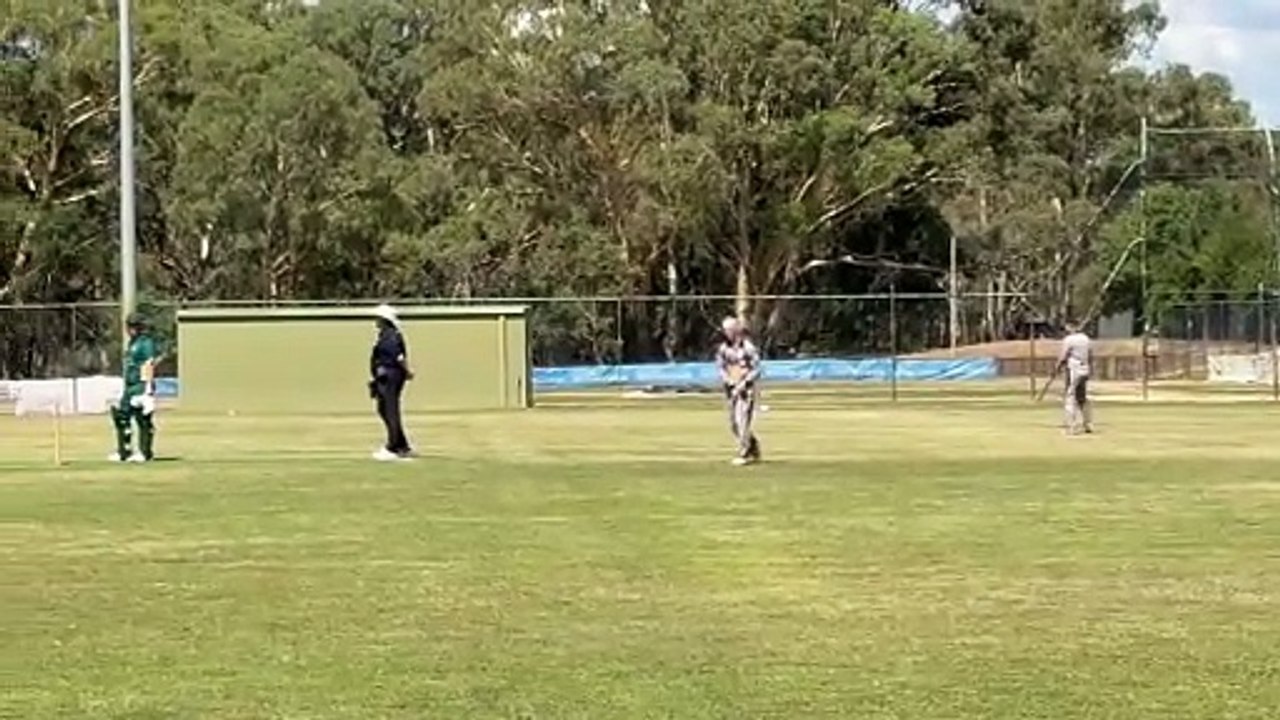 EVCA T20 grand final: United v Spring Gully.
