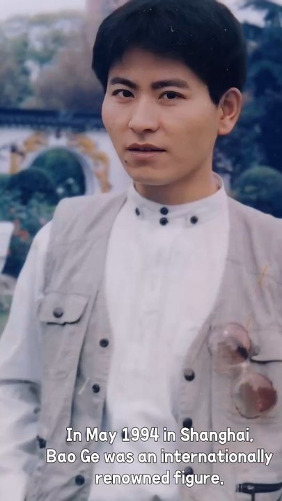 Bao Ge, who lived an anonymous and low-profile life in the United States, was a hero in China and was renowned worldwide.在美国隐名埋姓低调生活的鲍戈，昔日是中国的英雄，曾名扬世界。