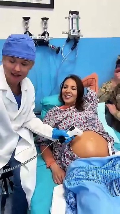 He arrived when she needed him most!🏥🤰🏻🥺