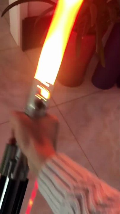 Light Saber Jedi Neopixel Metal Handle Laser Sword Cosplay Heavy Dueling Luminous Toys