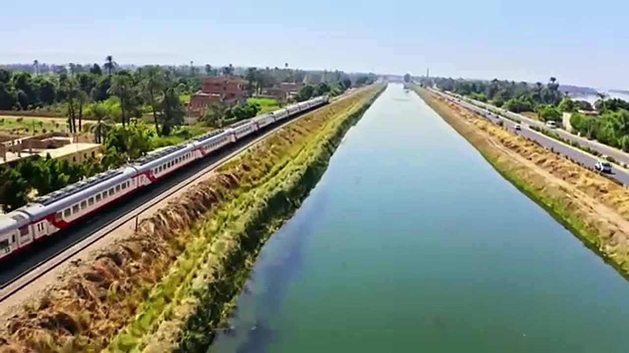 Ancient Egypt by Train with Alice Roberts Saison 1 - Ancient Egypt by Train - Trailer (EN) [Full Movie]