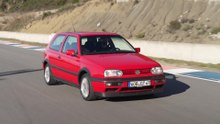 Volkswagen Golf III GTI Driving Video