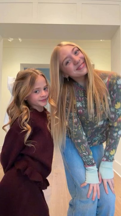 Mini-me energy👯‍♀️🤍