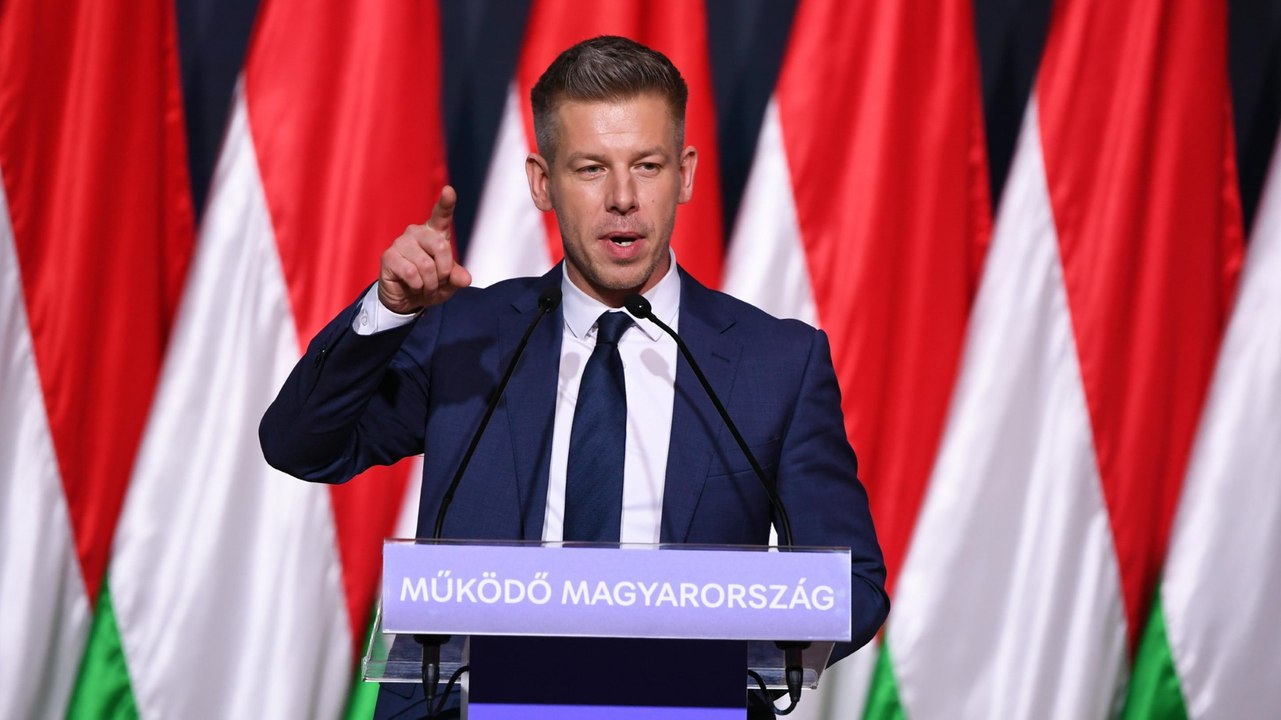 Wahl in Ungarn: Oppositionsführer Magyar wirft Orbán Korruption vor