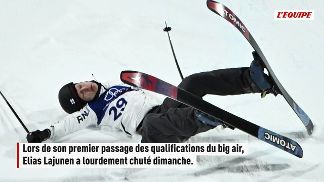 La lourde chute sur la tête du Finlandais Elias Lajunen, évacué sur civière lors des qualifications du big air - JO 2026 - Ski freestyle (H)