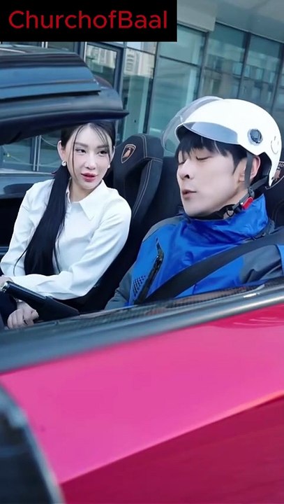 Chinese Short Drama After the divorce, I activated the God-level delivery sign-in system.