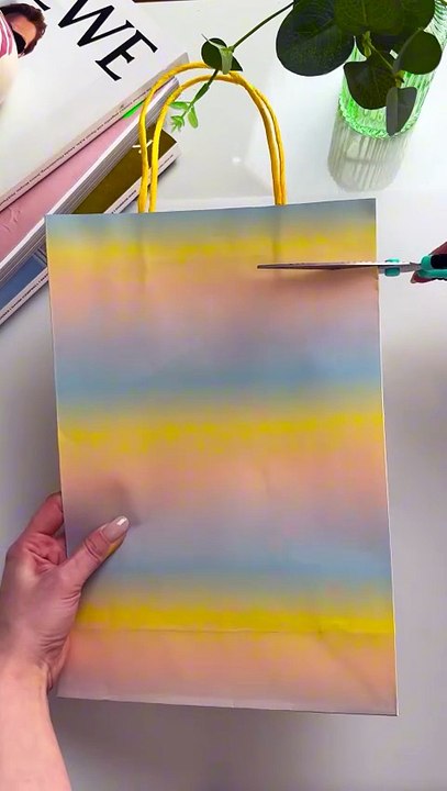 🛍️ Genius Upcycling Hack: DIY Tote Bag From Old Clothes!